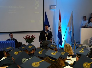 10.JPG
